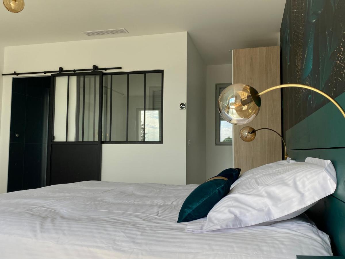 La Villa Perchee Calme, Sauna, Parking Prive Saint-Prix  المظهر الخارجي الصورة