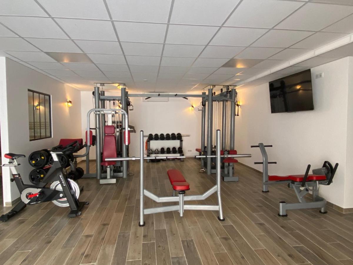 La Villa Perchee Calme, Sauna, Parking Prive Saint-Prix  المظهر الخارجي الصورة