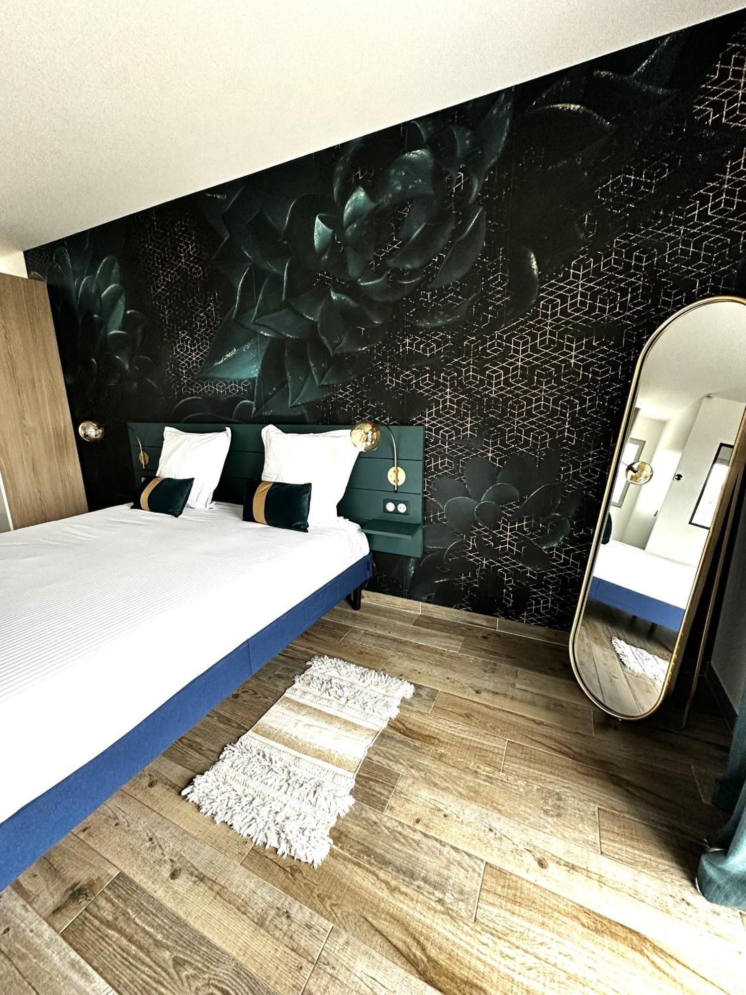 La Villa Perchee Calme, Sauna, Parking Prive Saint-Prix  المظهر الخارجي الصورة