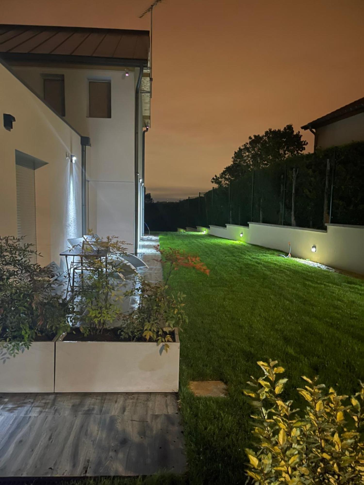 La Villa Perchee Calme, Sauna, Parking Prive Saint-Prix  المظهر الخارجي الصورة